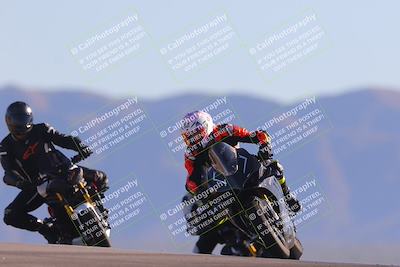 media/Nov-06-2023-Moto Forza (Mon) [[ce023d0744]]/3-Intermediate Group/Session 5 (Turn 9)/